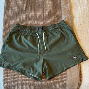 Alpha Forward Women’s Shorts